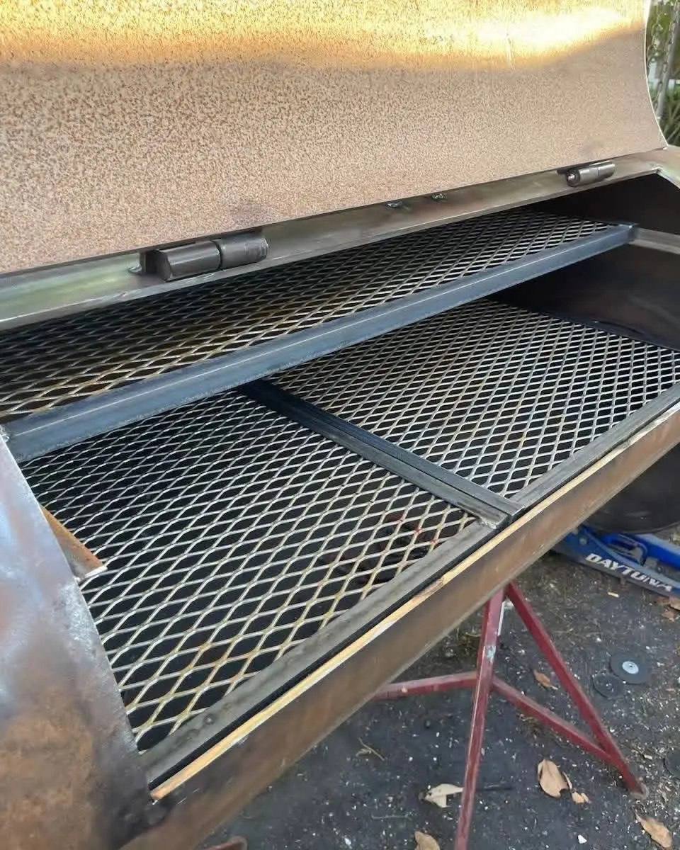 24" x 60" Offset Smoker with Insulated Firebox - Image 5
