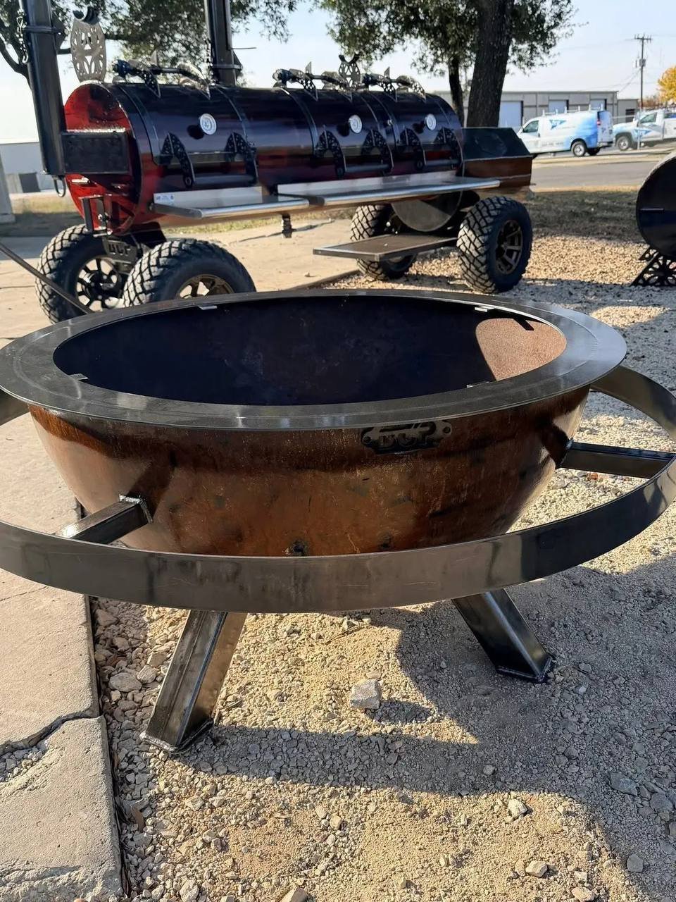 41-Inch Sherman Round Steel Fire Pit with Grill and Snuffer - Image 2