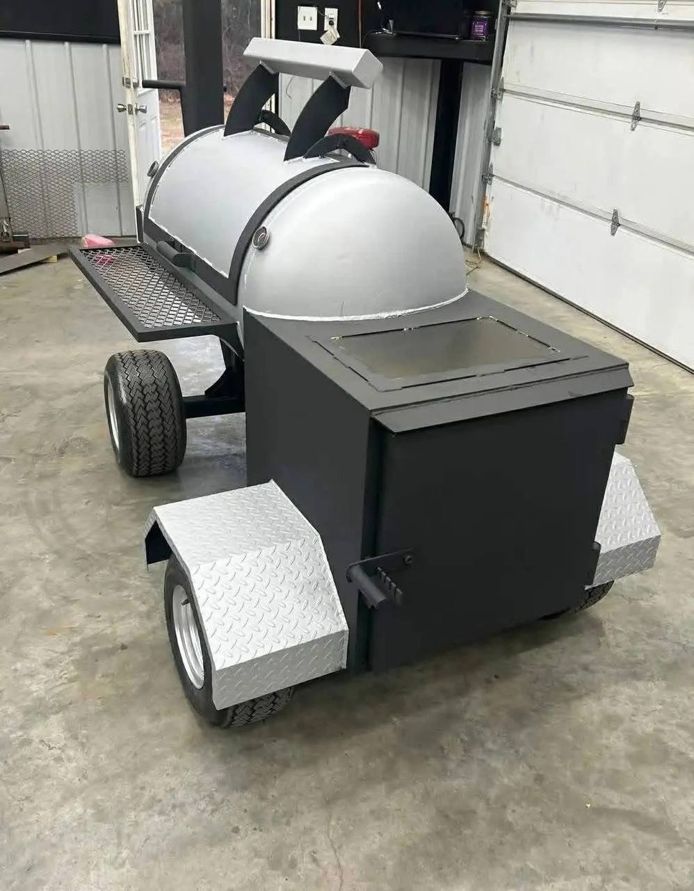 60 Gallon Offset Smoker on Cart - Image 2