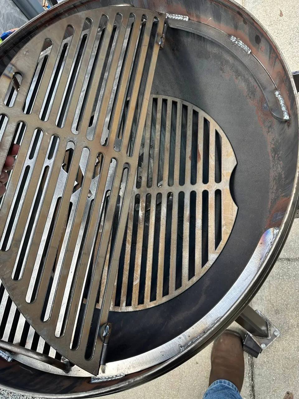 Domed Bowl Grill on Casters
