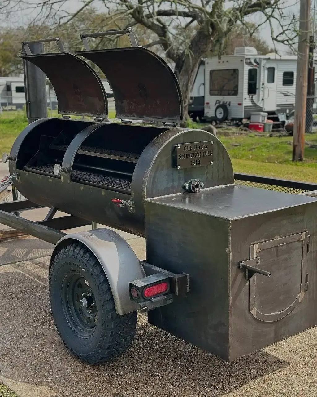 Large Offset Smoker Trailer for Professional Outdoor Cooking - Image 3