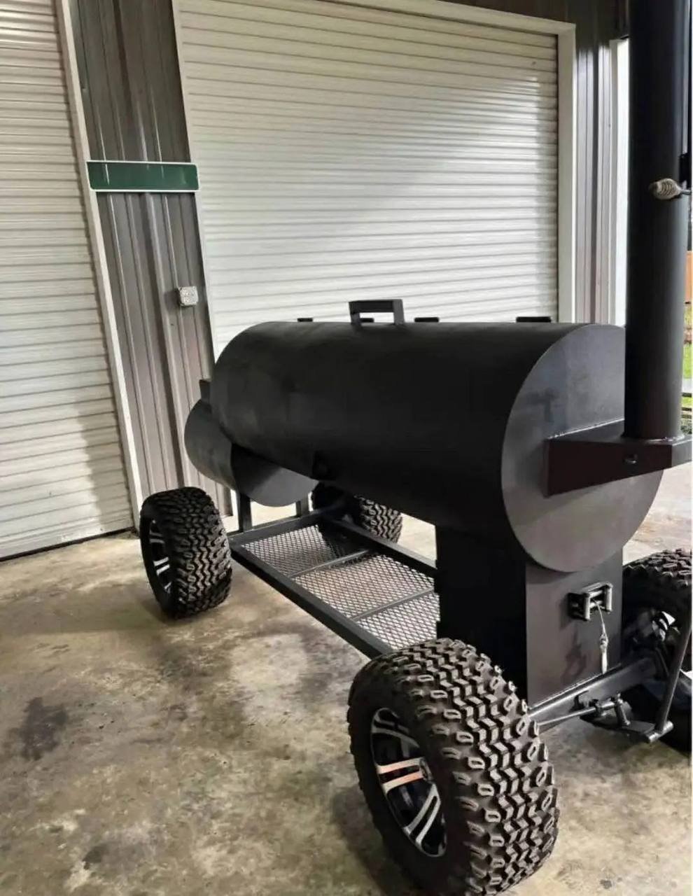 Texas Flag Smoker on Casters - Image 2